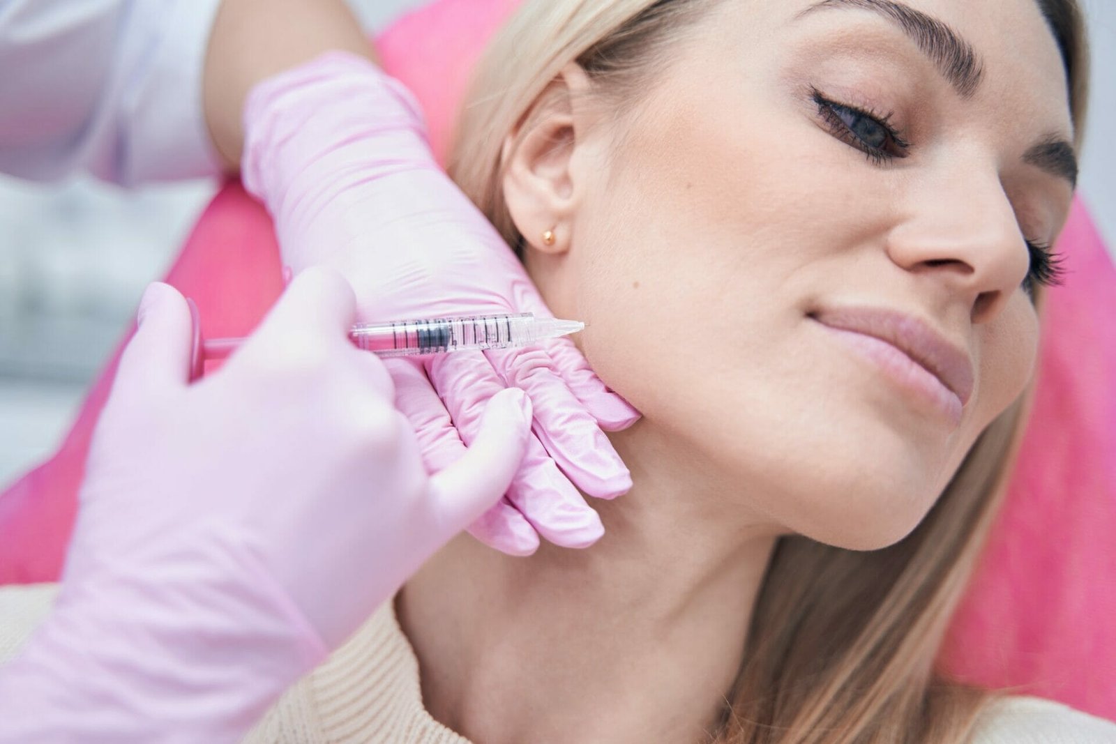 Restylane Defyne FAQ | Med Spa in Phoenix | Rouge & Wright